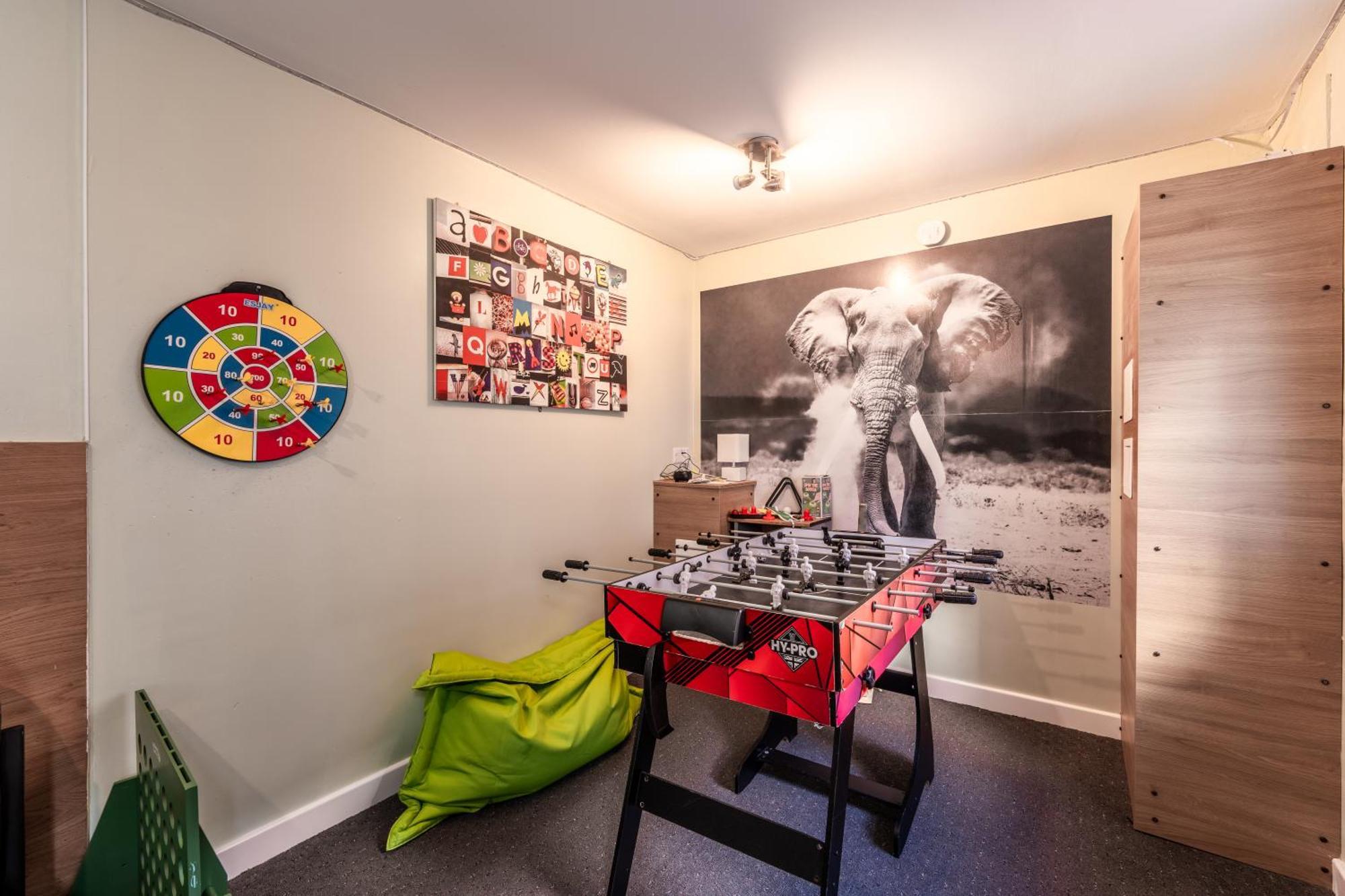 Whinstone Holiday Home In Falkland - Sleeps 8 ภายนอก รูปภาพ