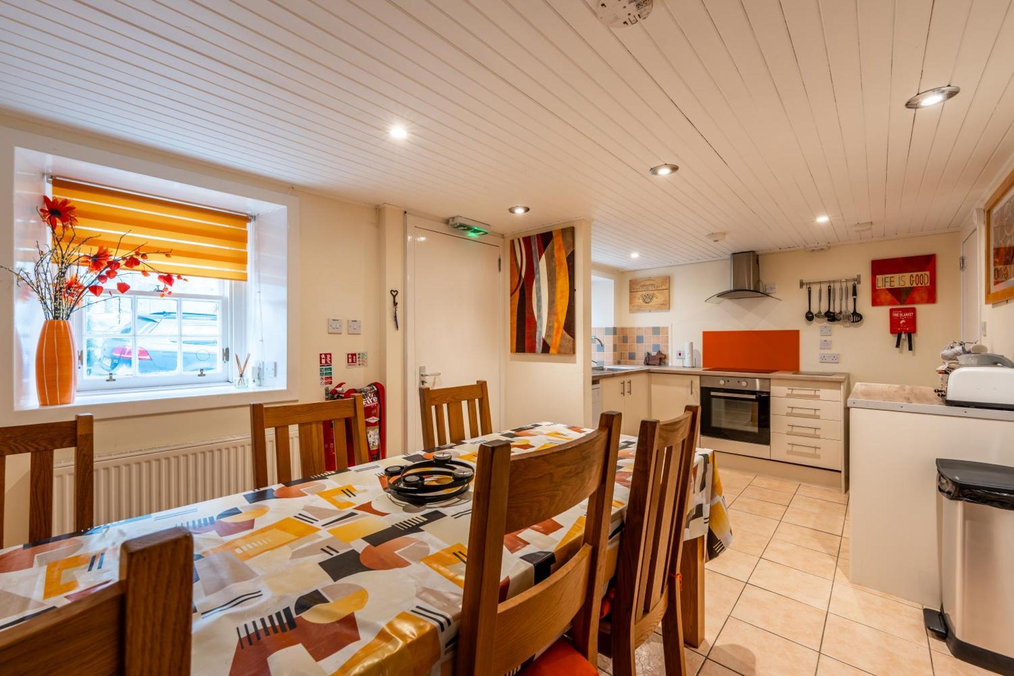 Whinstone Holiday Home In Falkland - Sleeps 8 ภายนอก รูปภาพ